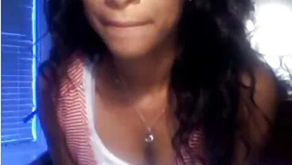 Il negro muscoloso ha un maturo con un troie 18 anni morbido bottino. .
