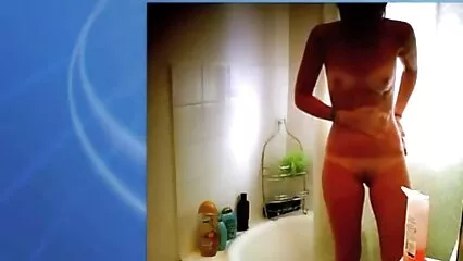 Buon rimming a tuo fratello durante la quarantena e il tempo a casa. . troie in calore xxx