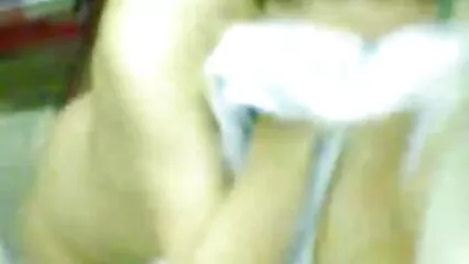 Non hanno lasciato uscire la madre dal troie italiane pompinare balcone fino a quando non ha accettato una pausa di gruppo. .